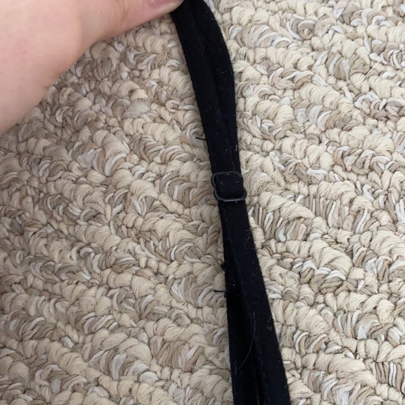 H&M tank top - Picture 3 of 3